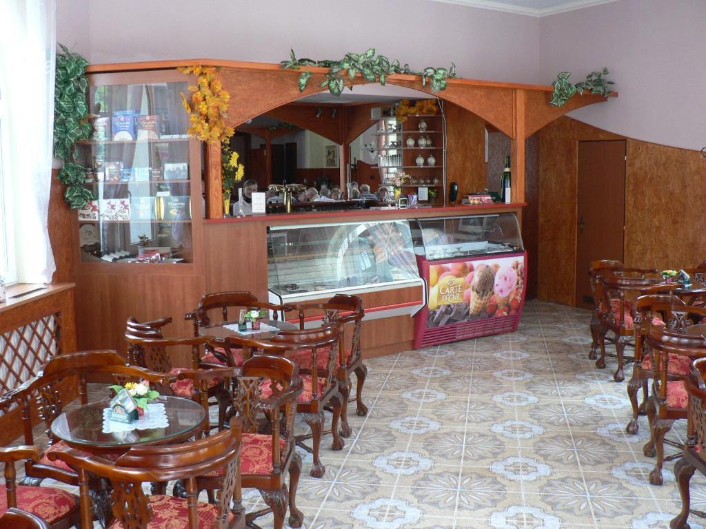 鲁哈科维斯 Lazensky Lecebny Dum Praha酒店 外观 照片